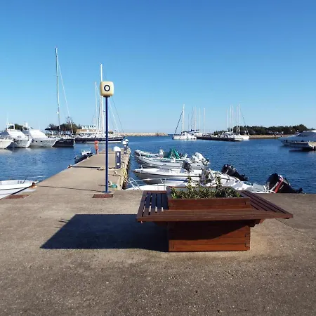 Ampia Veranda Coperta Spiaggia 1 Km Budoni Affitti *